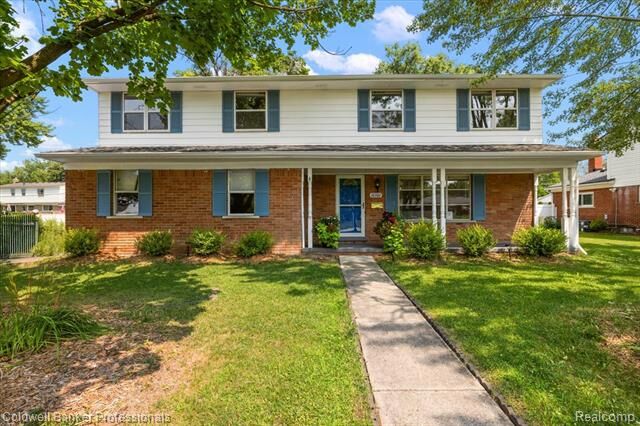 Property Photo: 16262 Wayne Road MI 48154