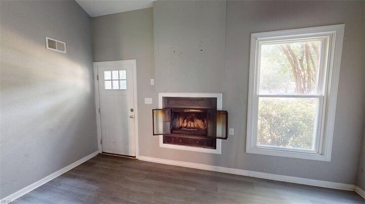 Property Photo: 1118 Tall Oak Dr VA 23462