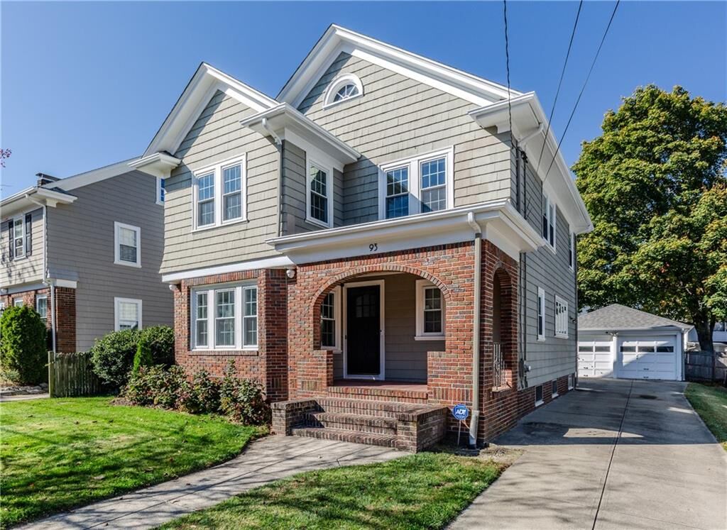 Property Photo:  93 Cathedral Avenue  RI 02908 