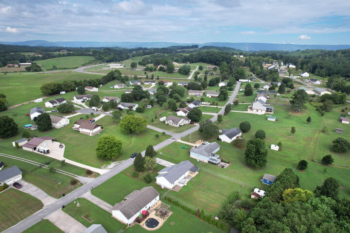 Property Photo: 295 Sky Drive TN 37321