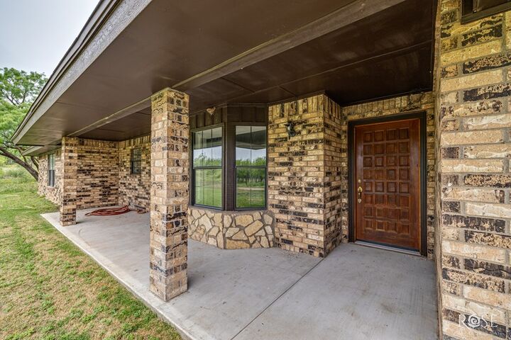 Property Photo: 8758 Hwy 67 TX 76905