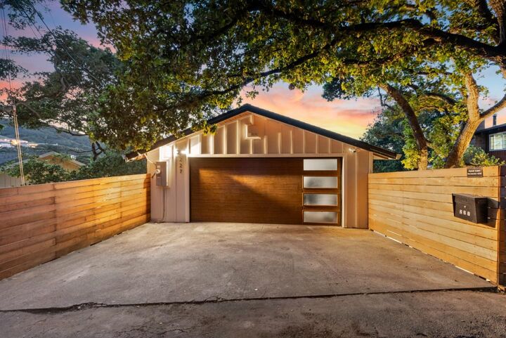 Property Photo:  227 Winding Way  CA 94070 