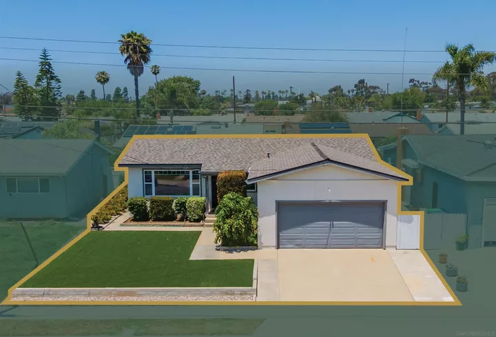 Property Photo: 7434 Salerno Street CA 92111