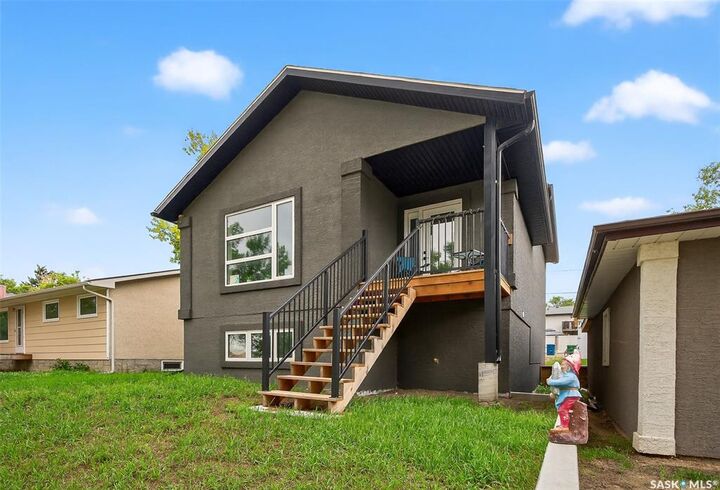 Property Photo:  1034 Stadacona Street W  SK S6H 2B2 