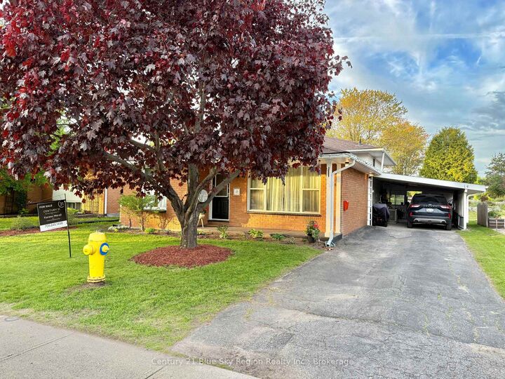 Property Photo:  14 Marshall Park Drive  ON P1A 2N9 