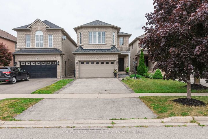 Photo de la propriété:  17 Cedargrove Road  ON L7E 2L4 