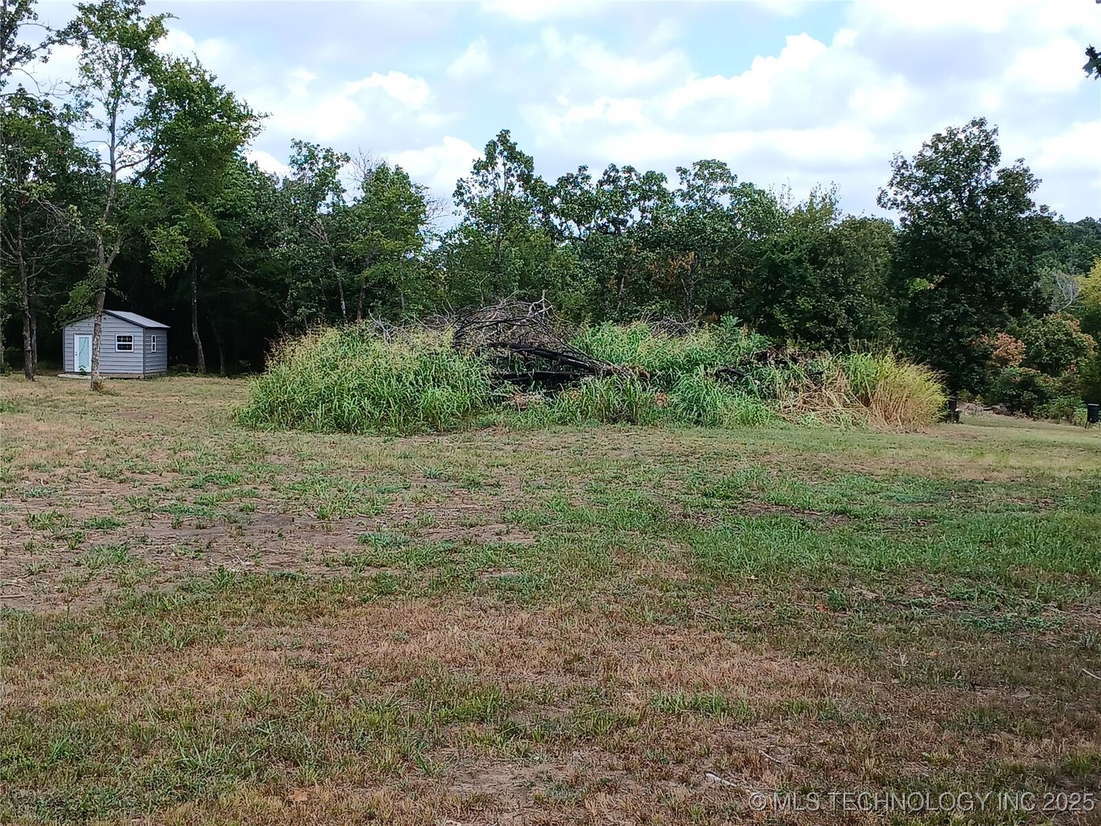 Property Photo: 5 S 4138 Road OK 74426