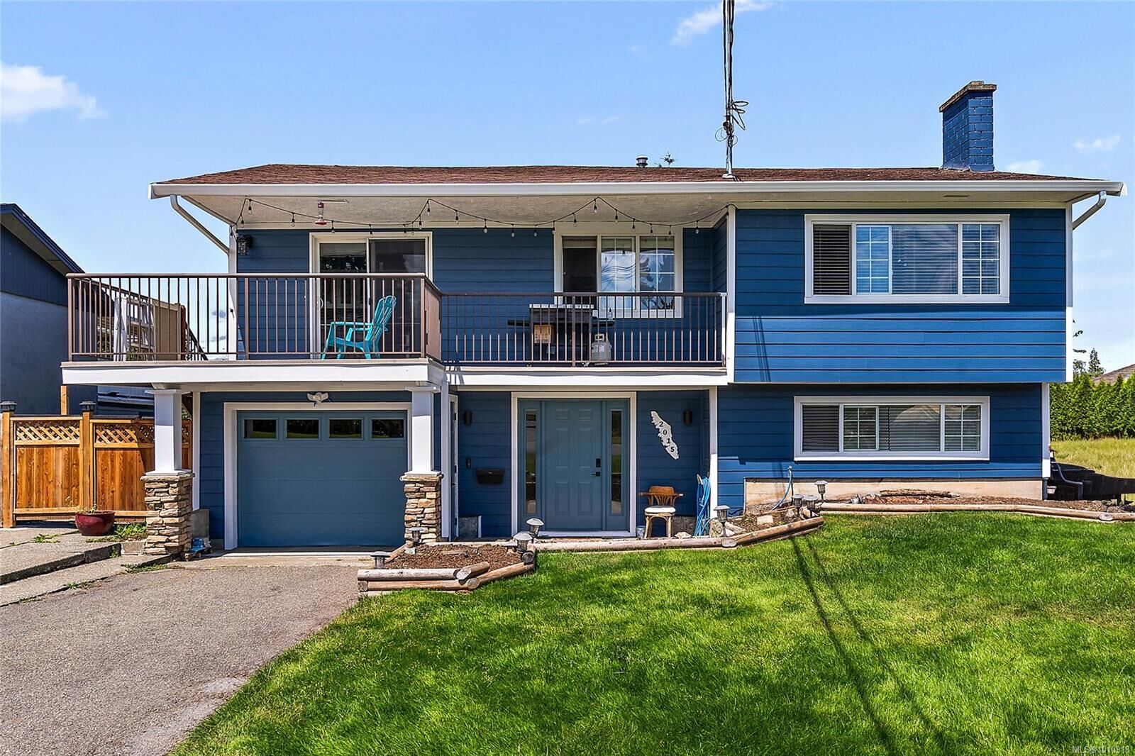 Property Photo: 2015 Linda Pl BC V8L 2N4