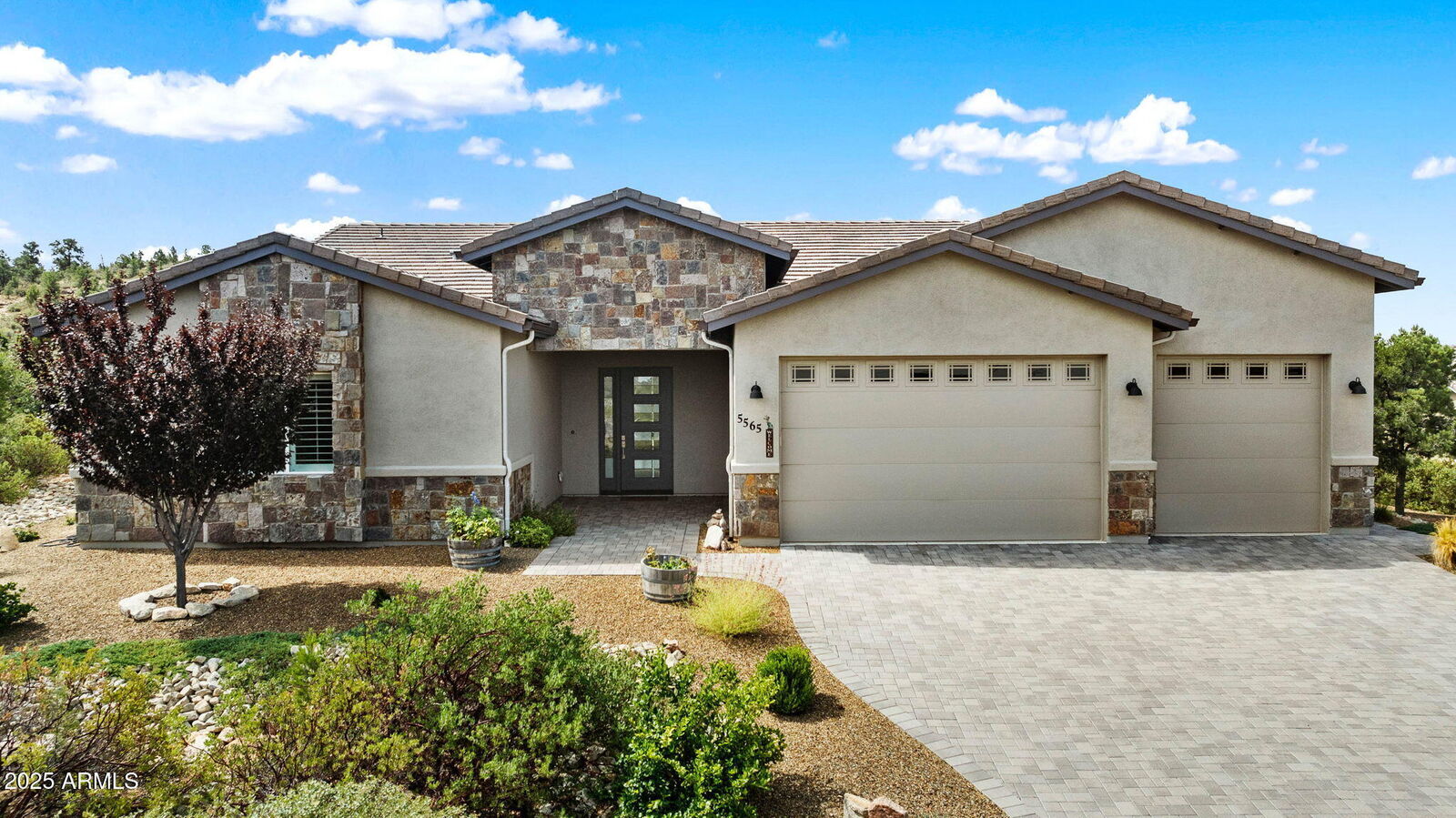 Property Photo:  5565 W Halcyone Circle  AZ 86305 