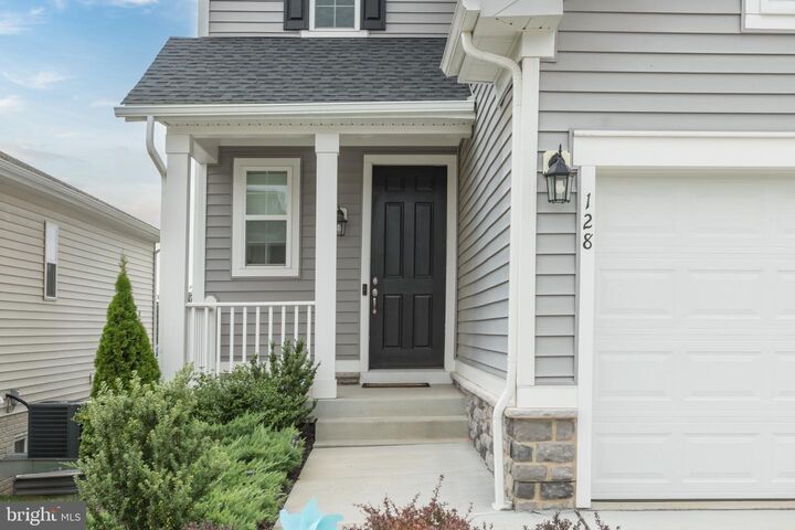 Property Photo: 128 Raven Oaks Drive VA 22602