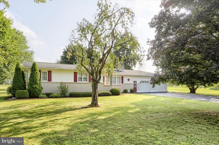 Property Photo:  1410 Upper Bermudian Road  PA 17324 