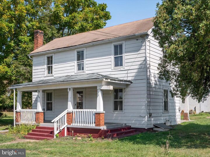 Property Photo:  306 W 6th Avenue  WV 25438 