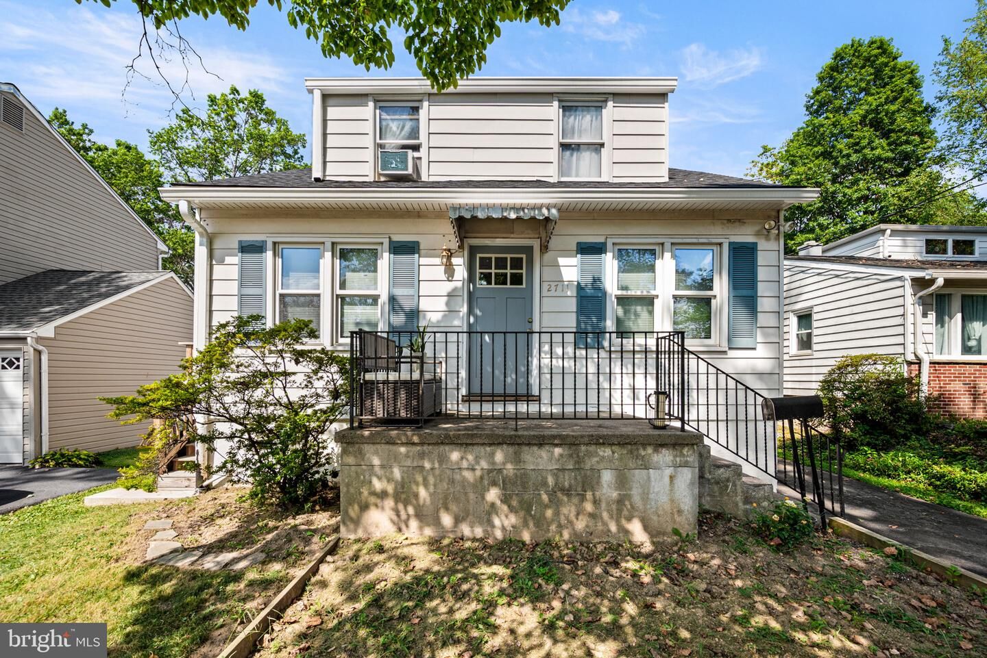 Property Photo:  2711 Taft Avenue  PA 19038 
