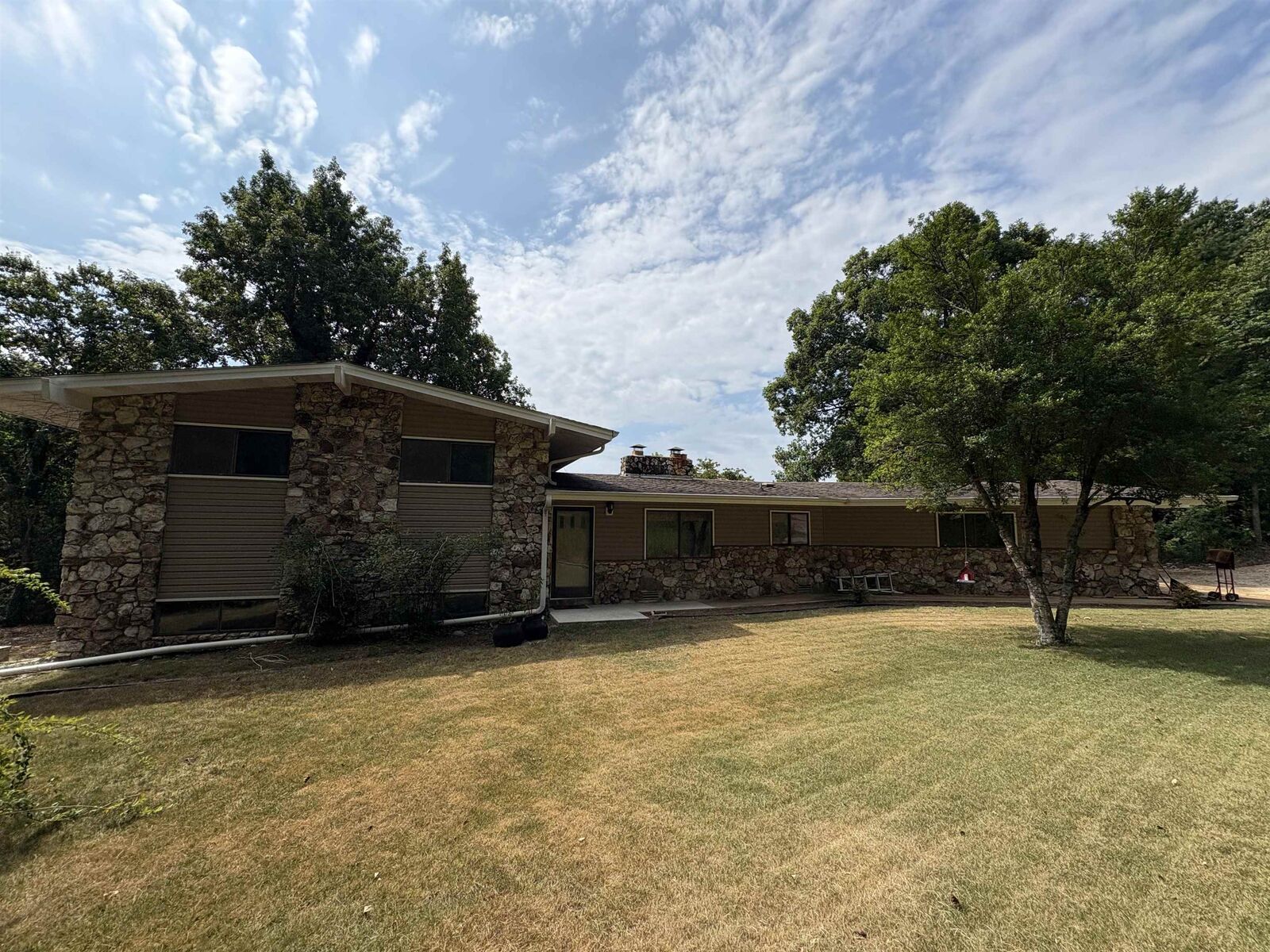 Property Photo:  8624 S Highway 63  AR 72542 
