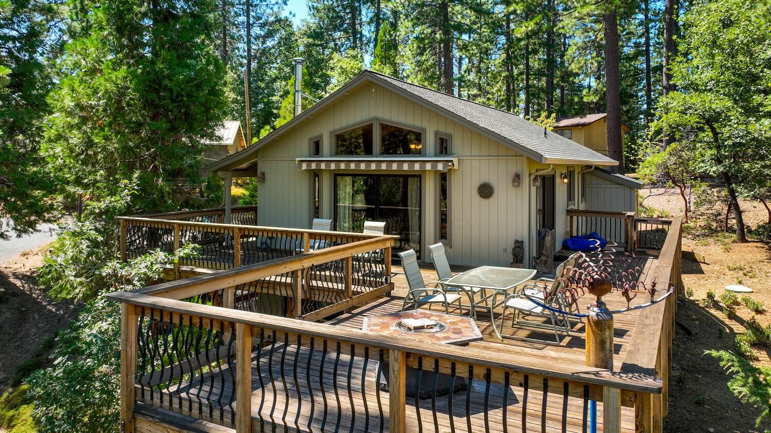 Property Photo:  2529 Audrey Court  CA 95223 