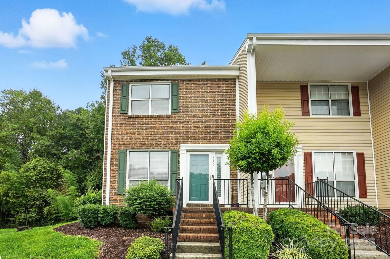 Property Photo: 1101 Surry Lane NC 28054