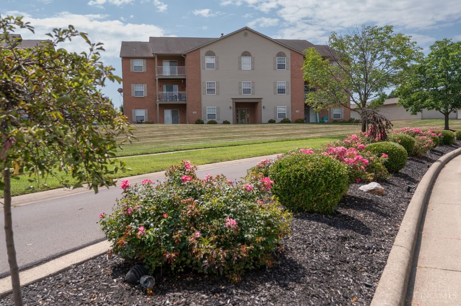 Property Photo: 7918 Jessies Way OH 45011