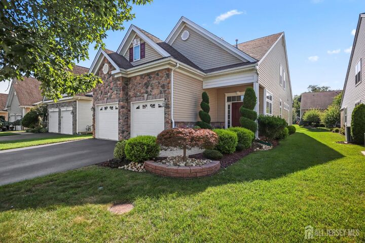20 Draw Bridge Drive  Monroe NJ 08831 photo