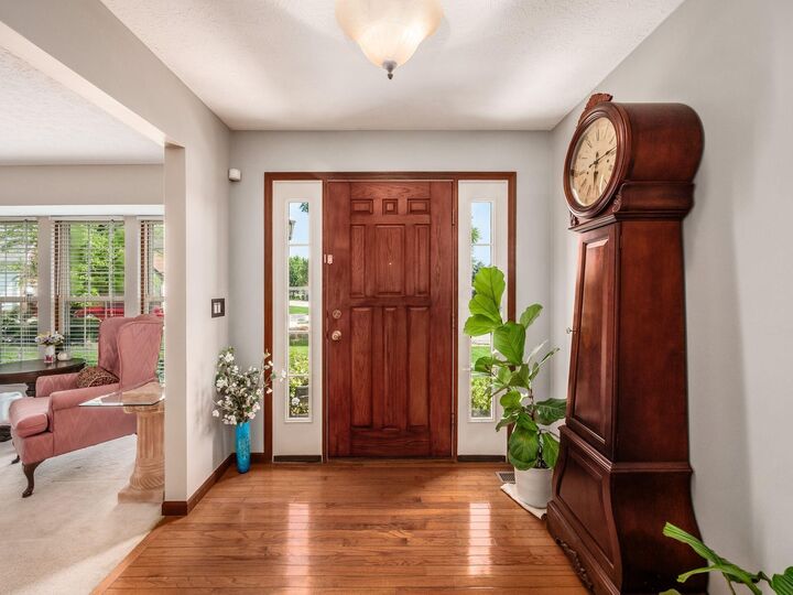 Property Photo:  5661 Maple Dell Court  OH 43026 