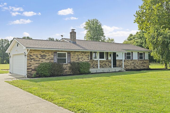 Property Photo:  11290 Stoudertown NW Road  OH 43105 