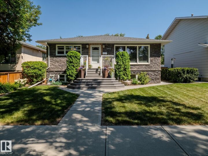 10823 122 Street NW  Edmonton AB T5M 0A5 photo