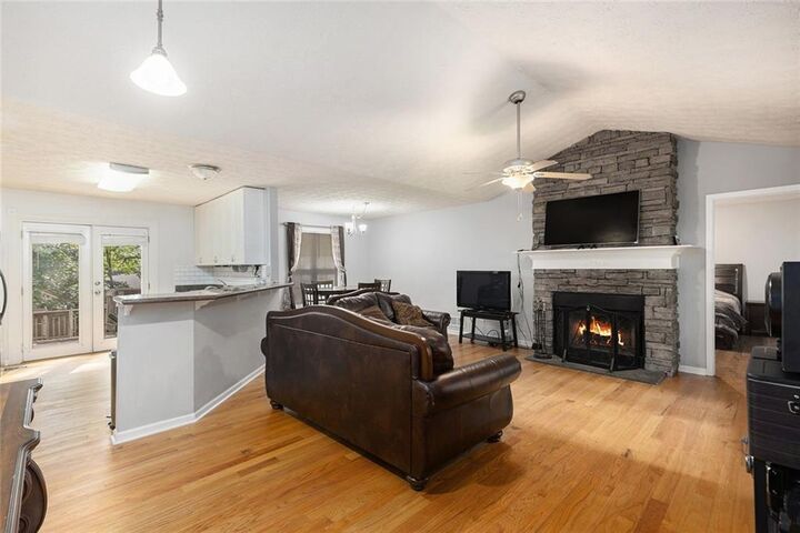 Property Photo: 114 Clay Court GA 30180
