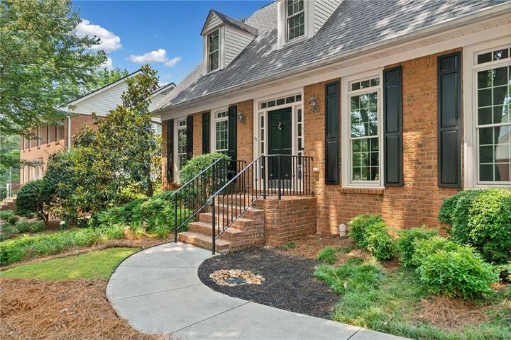 Property Photo: 2010 Pearwood Path GA 30076