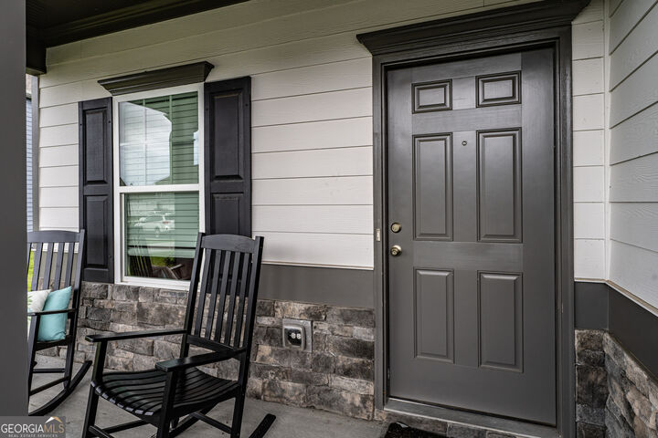 Property Photo: 84 Royal Oak Drive NE GA 30165