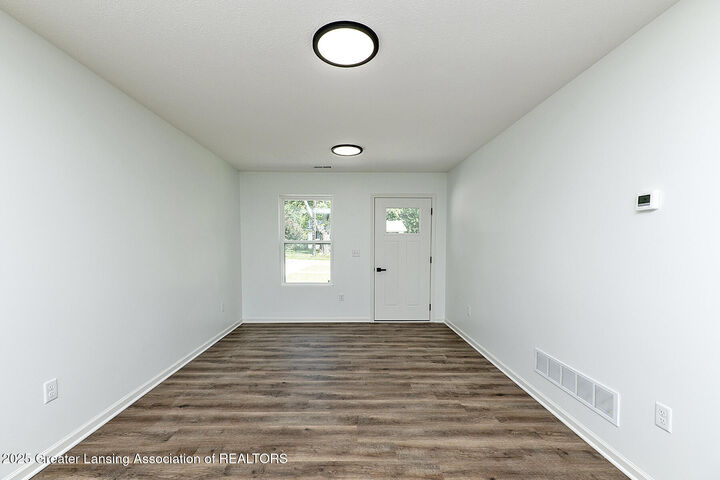 Property Photo:  1429 Pierce Road  MI 48910 