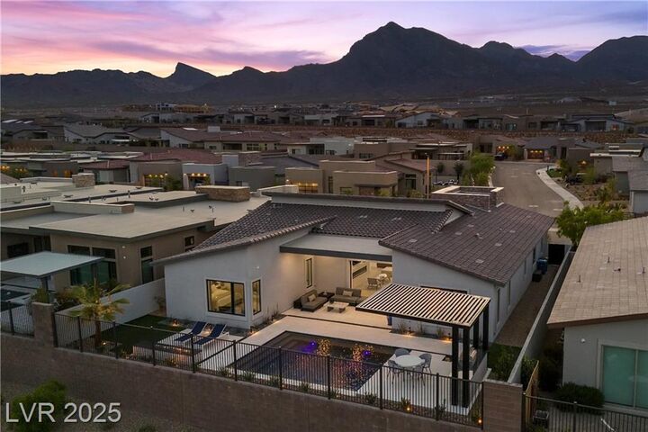 508 Vista Sunset Avenue  Las Vegas NV 89138 photo