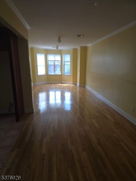 Property Photo:  760 Bergen St  NJ 07108 