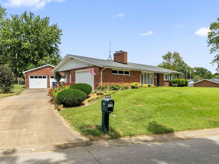 1133 Killiecrankie Dr  Henderson KY 42420 photo