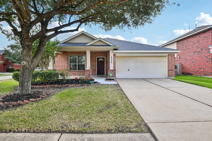 3026 Sunset Park Drive  Katy TX 77449 photo
