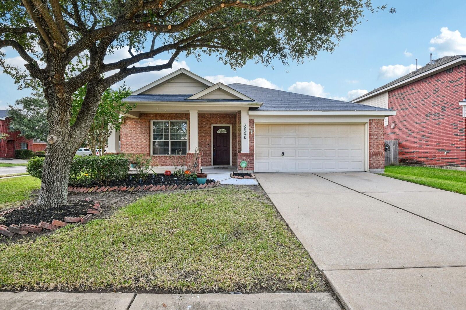 Property Photo:  3026 Sunset Park Drive  TX 77449 