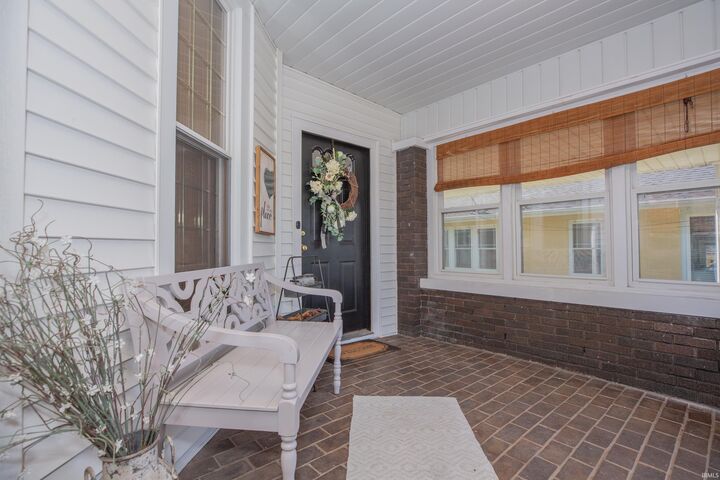 Property Photo:  1357 Mesker Park Drive  IN 47720 