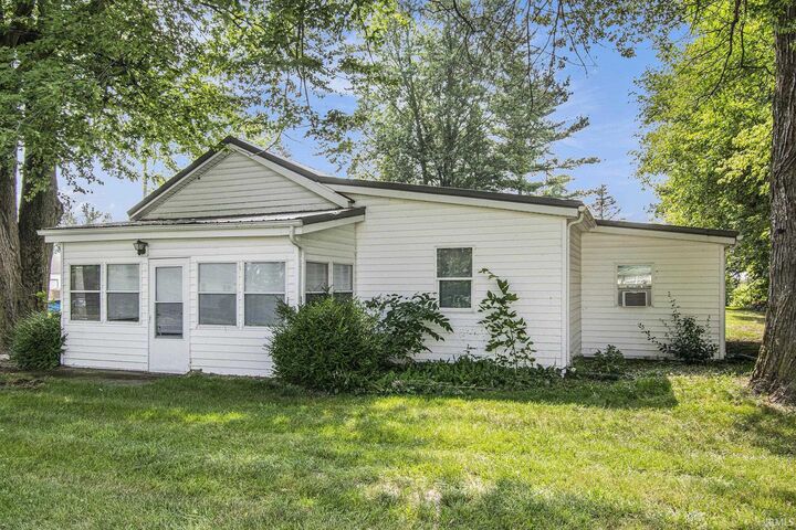 7513 N Albion Street  Wawaka IN 46794-9794 photo