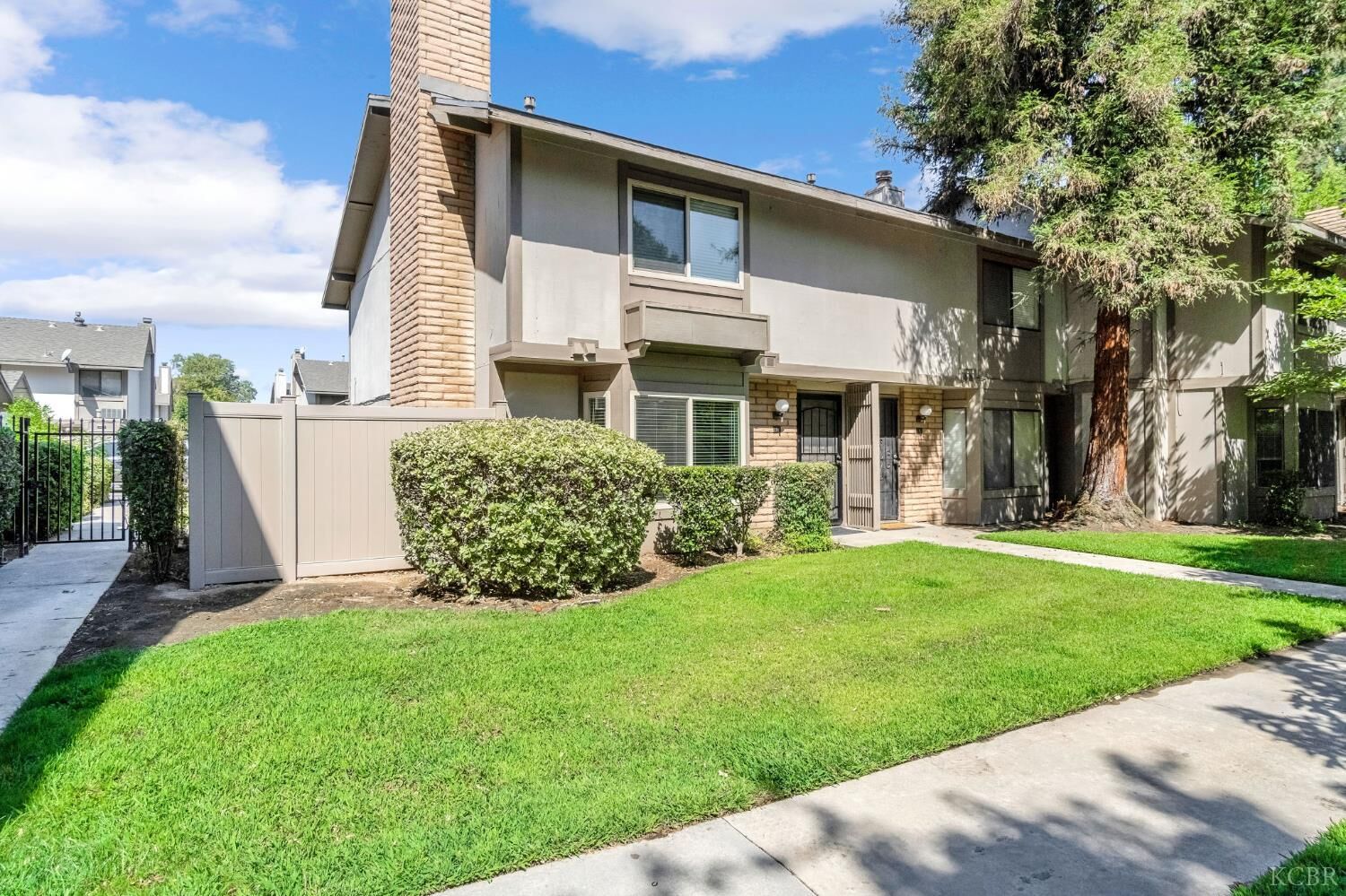 Property Photo:  4676 E Alamos Avenue 116  CA 93726 