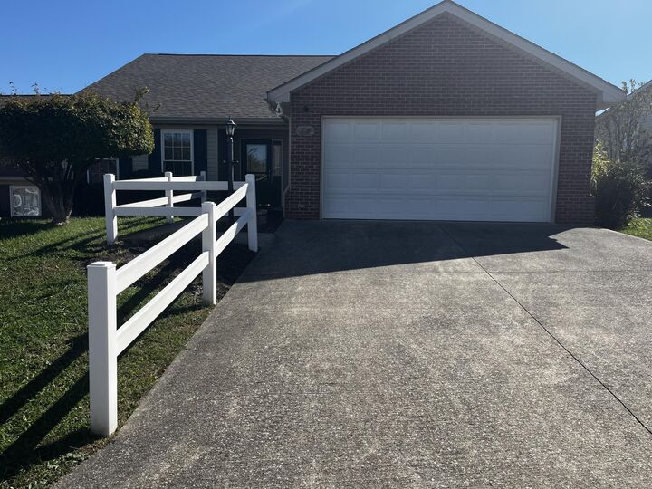 Property Photo:  40 Peaceful Way  KY 42503