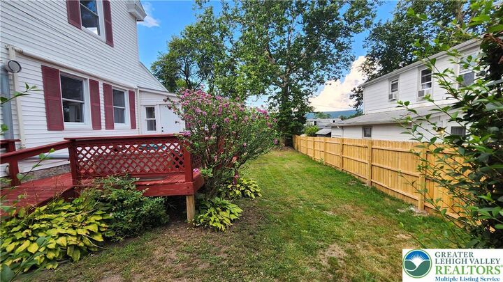 Property Photo:  118 South Avenue  PA 18229 