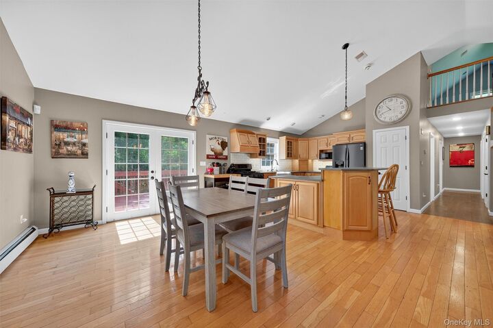 Property Photo:  20 Seaman Road  NY 10919 