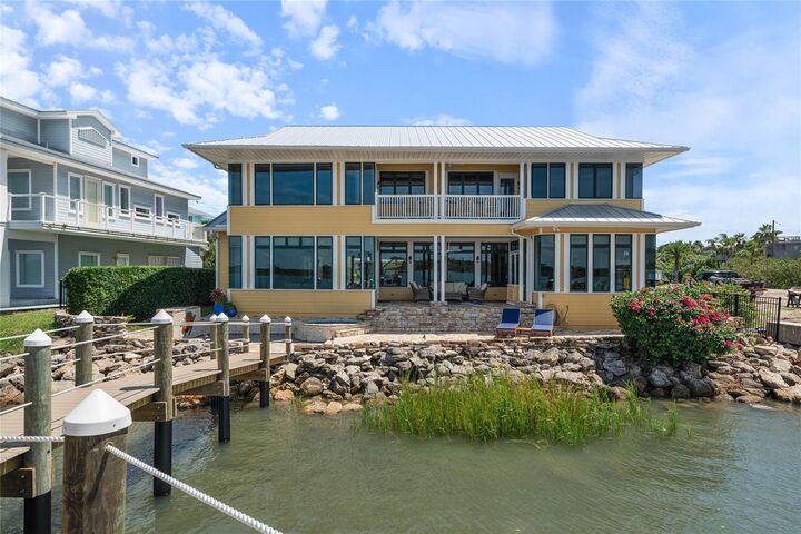 Property Photo:  2012 Spyglass Lane  FL 32169 