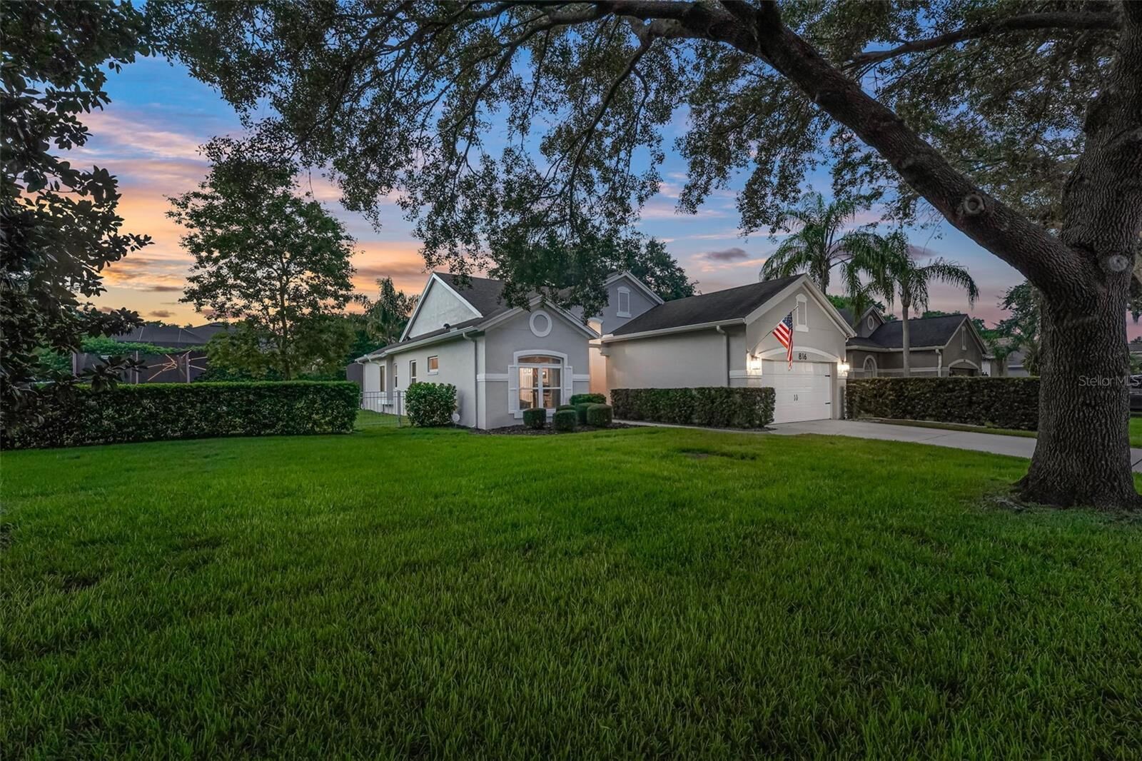 Property Photo:  816 Lakeworth Circle  FL 32746 