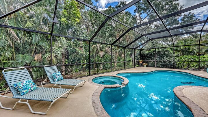 Property Photo:  4453 Little John Trail  FL 34232 