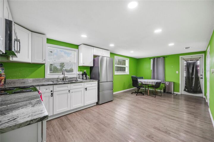 Property Photo: 311 SW 3rd Avenue FL 33860