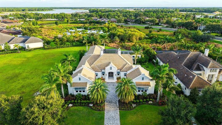 Property Photo:  15904 Baycross Drive  FL 34202 