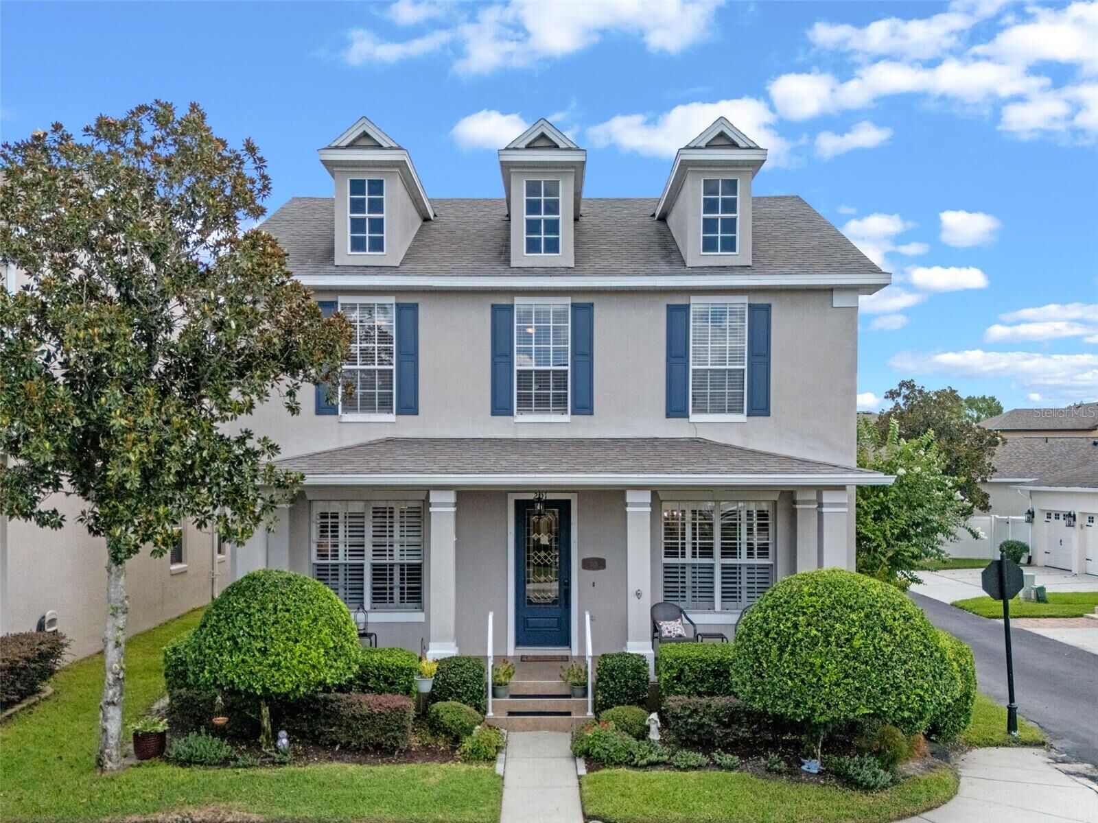 Property Photo: 201 Burgess Drive FL 32708