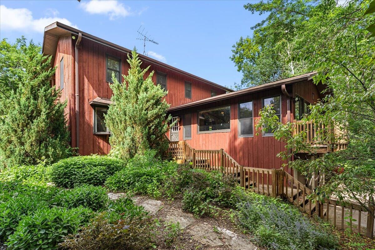 Property Photo:  N8060 Whitetail Rd  WI 53922 