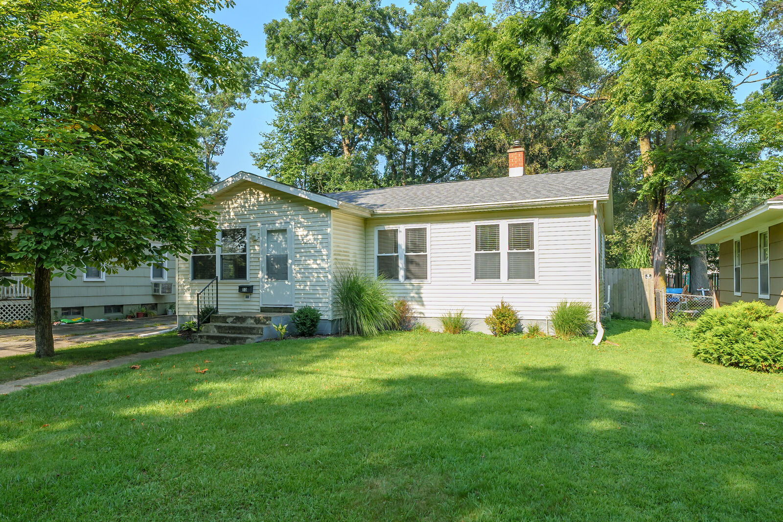 Property Photo: 53 Lamora Avenue MI 49037