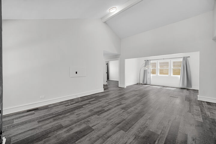 Property Photo: 6386 Kindling Court IL 60532