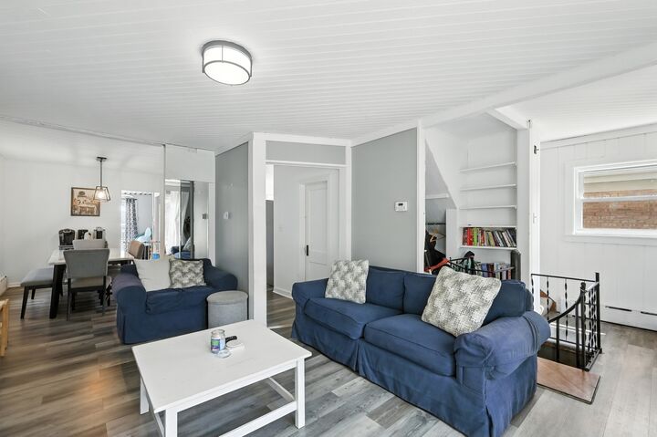 Property Photo:  3409 N Osage Avenue  IL 60634 